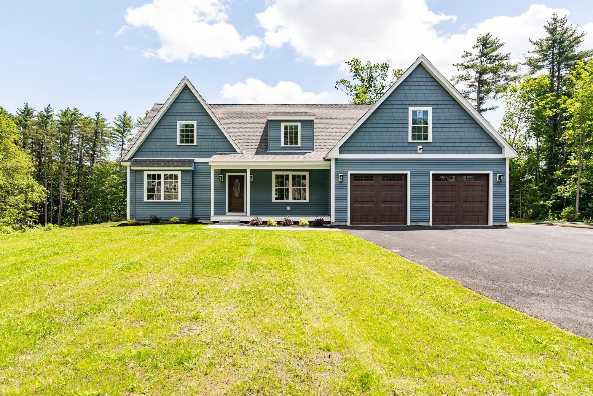15 Pine ST, Rollinsford, NH 03869