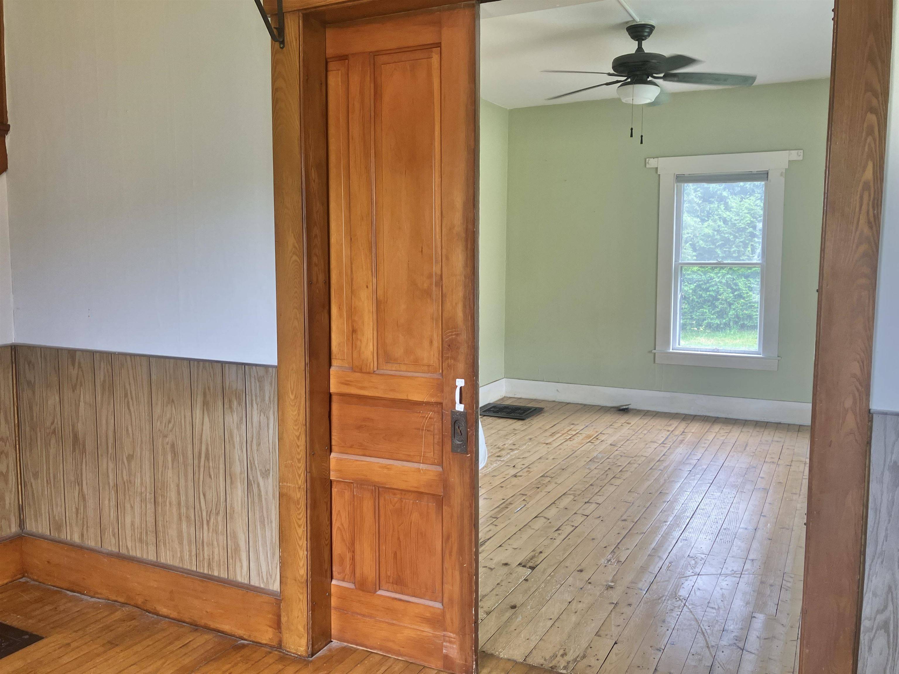 Hardwick, VT 05843,26 Spring ST