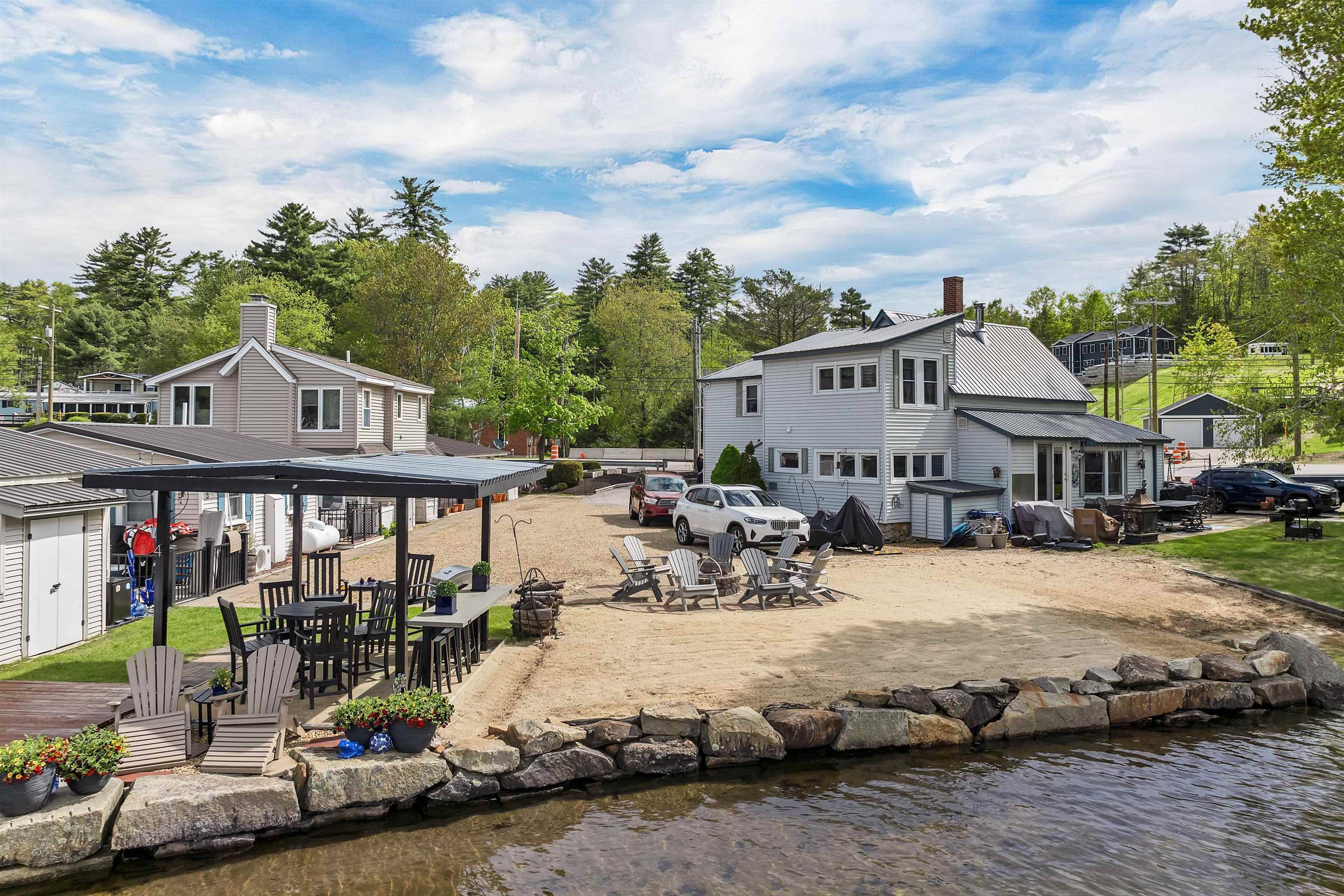 Laconia, NH 03246,556 Weirs BLVD #1