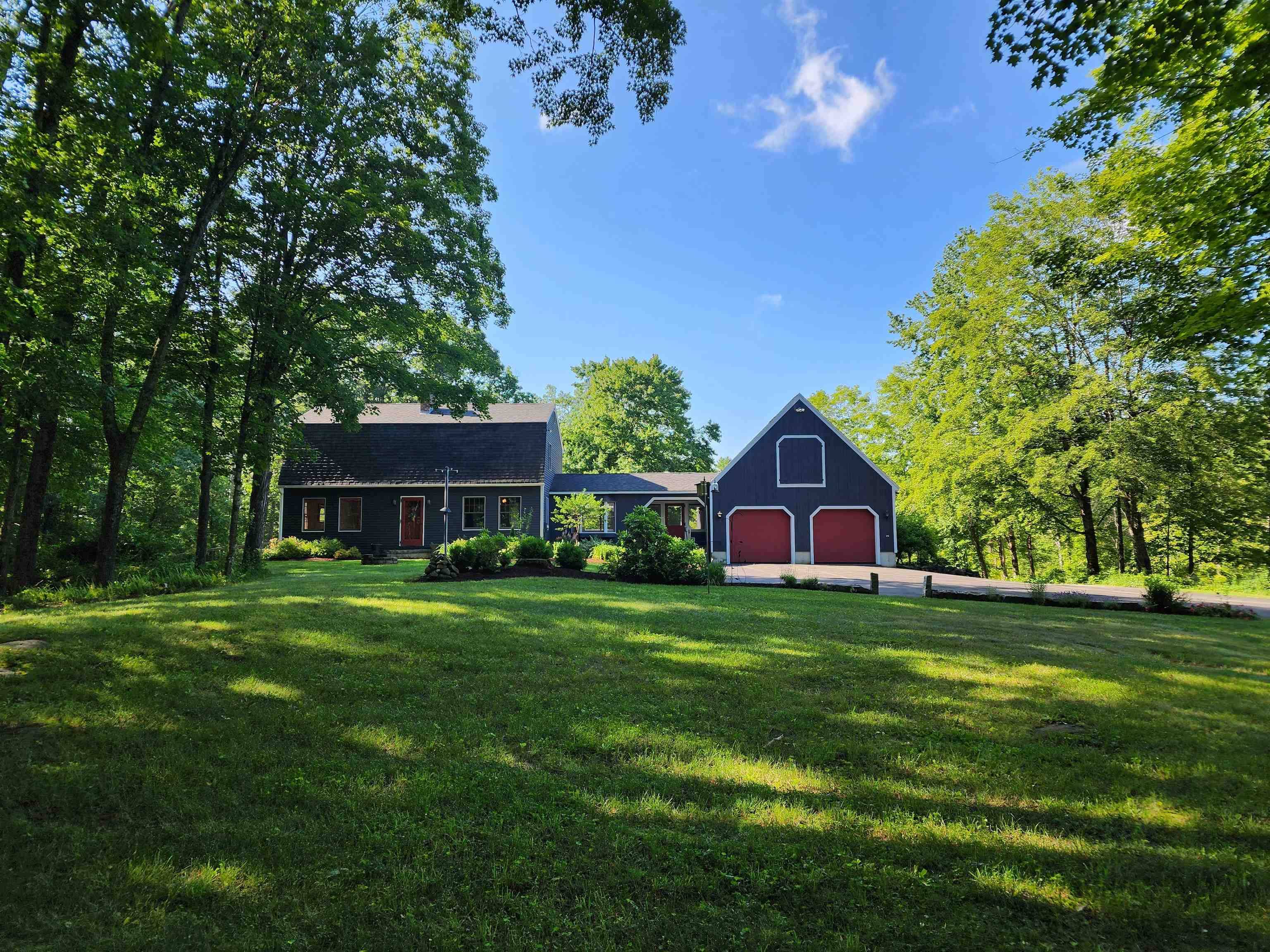 Hopkinton, NH 03229,1055 Pine ST