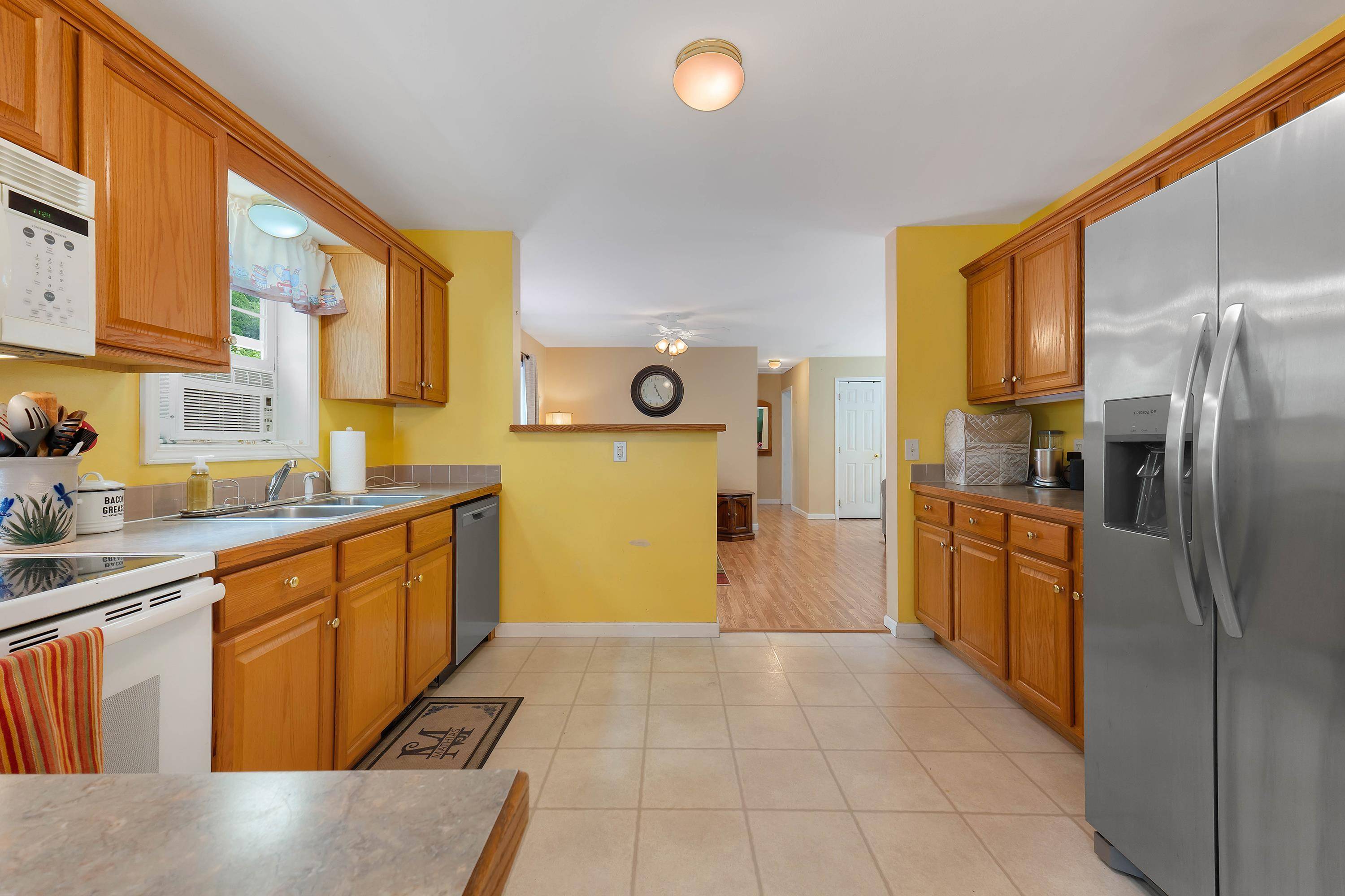 Rochester, NH 03867,7 Amanda ST