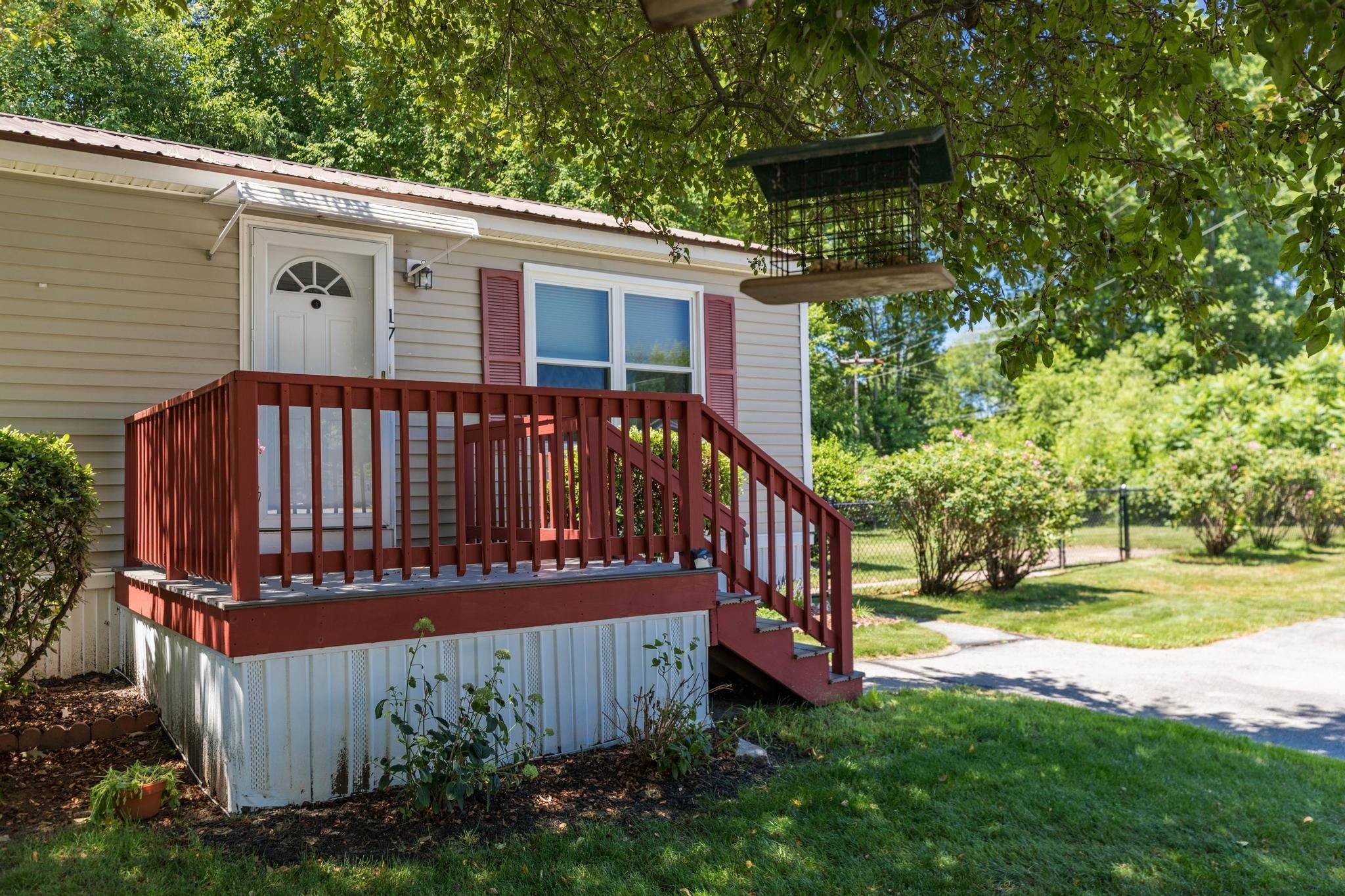 Dover, NH 03820,17 Sunnybrooke DR #9