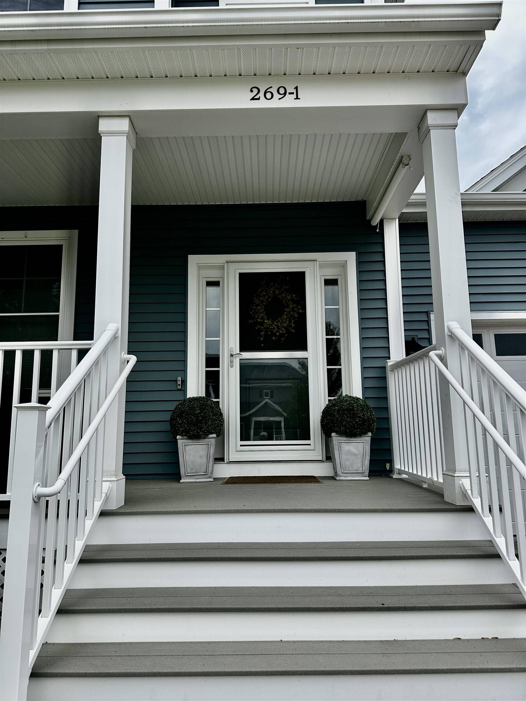 South Burlington, VT 05403,269-1 Midland AVE #1