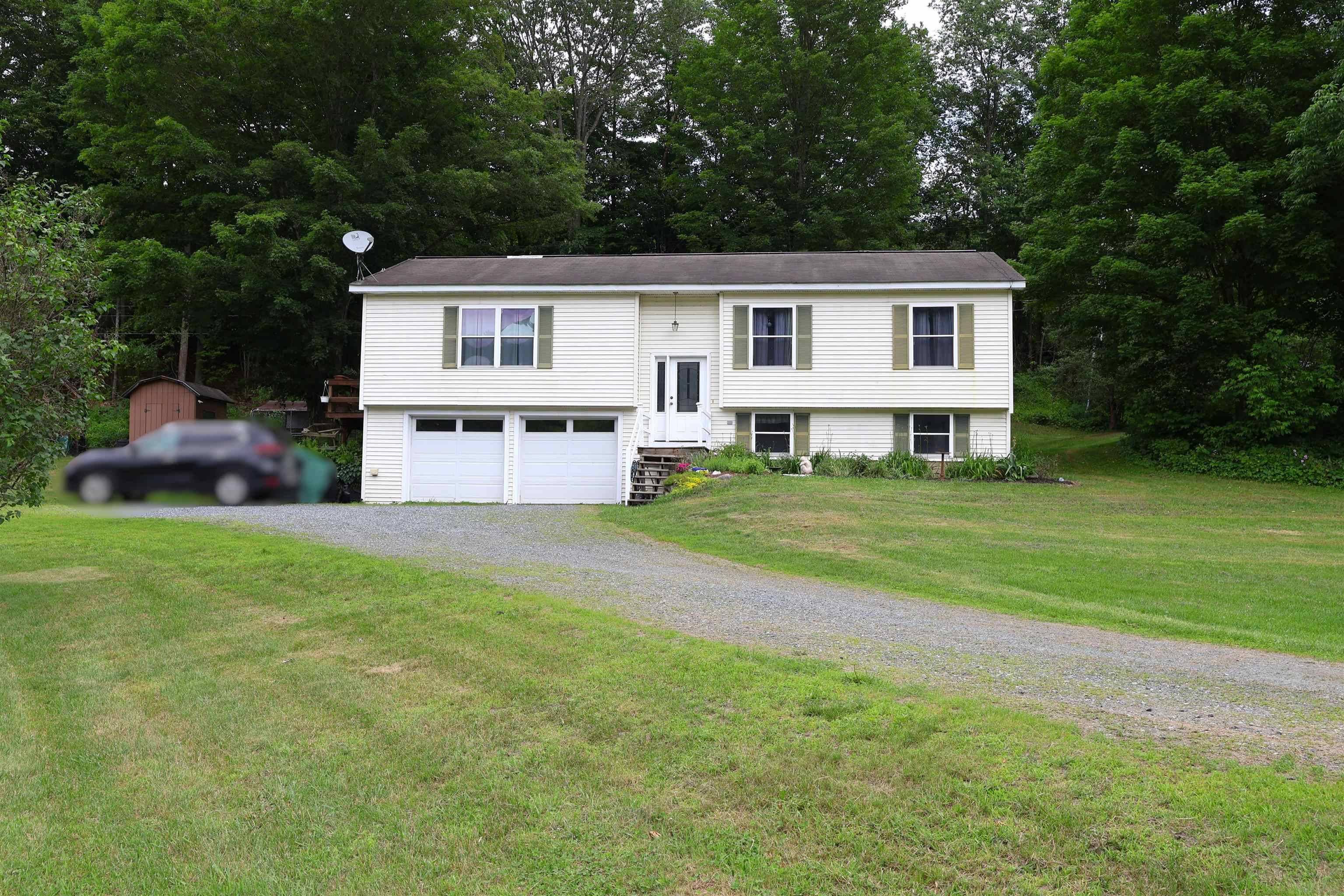 2198 Route 14, Sharon, VT 05065