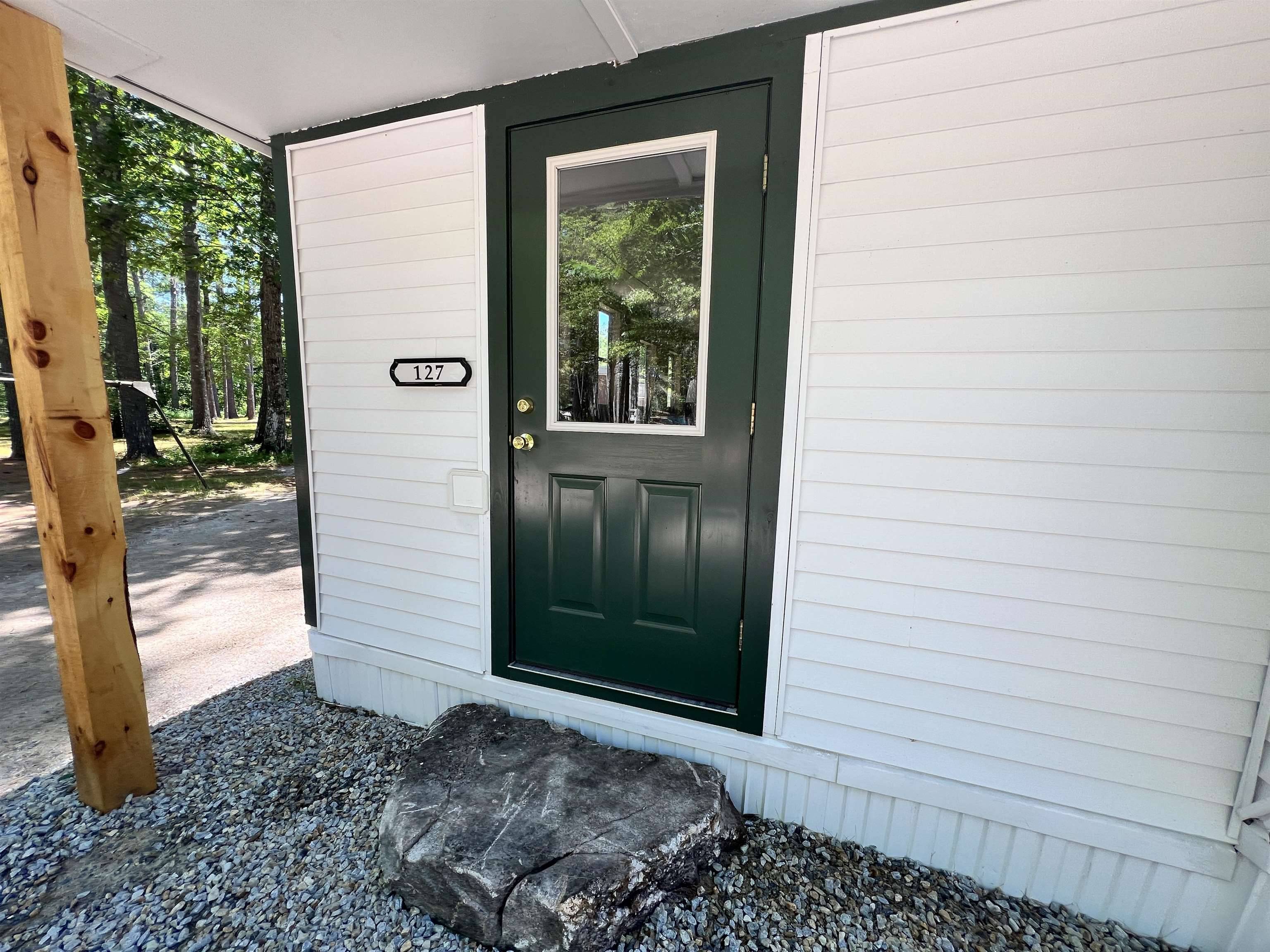 Alton, NH 03809,127 Merrymeeting LN