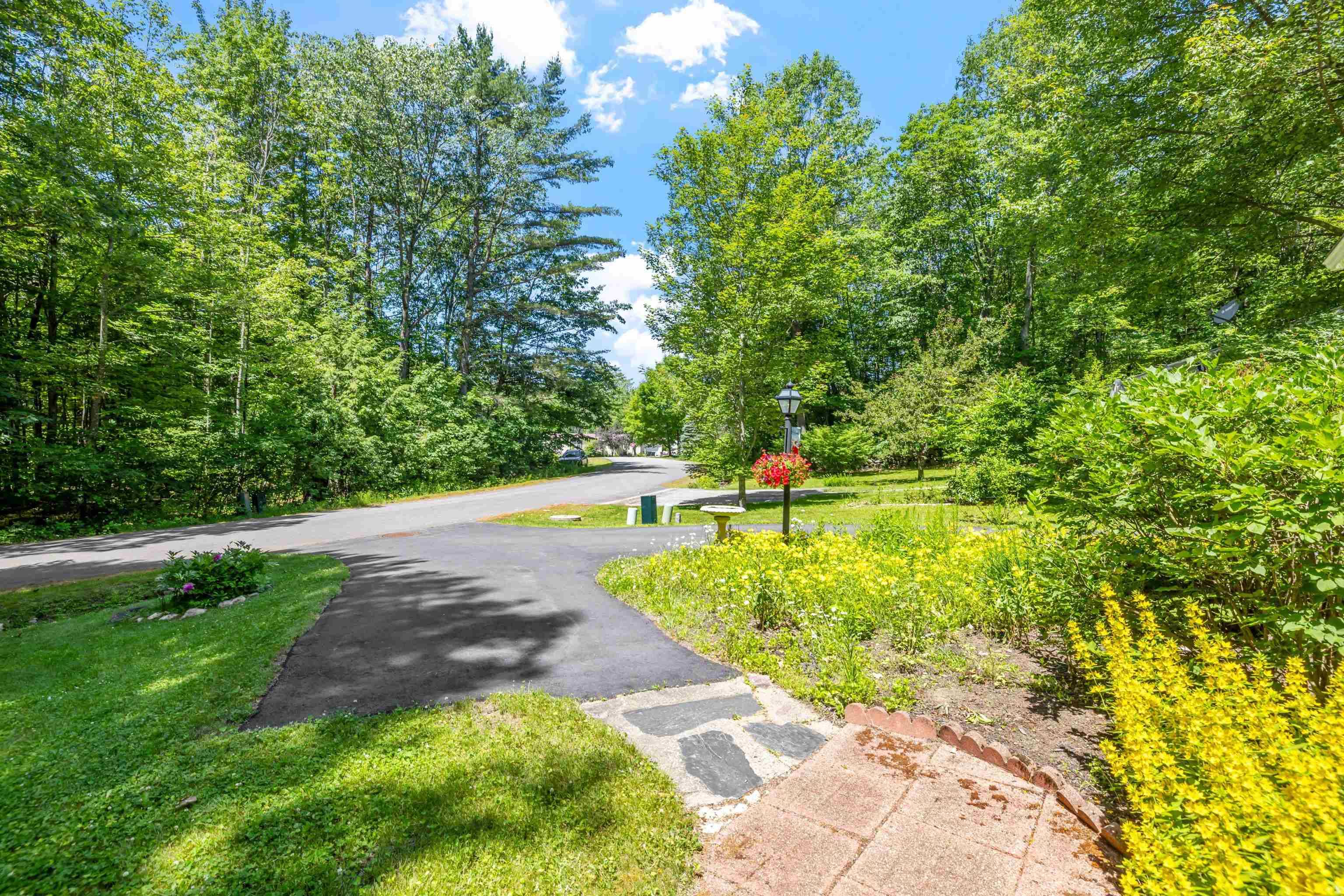 Belmont, NH 03220,62 Silkwood AVE