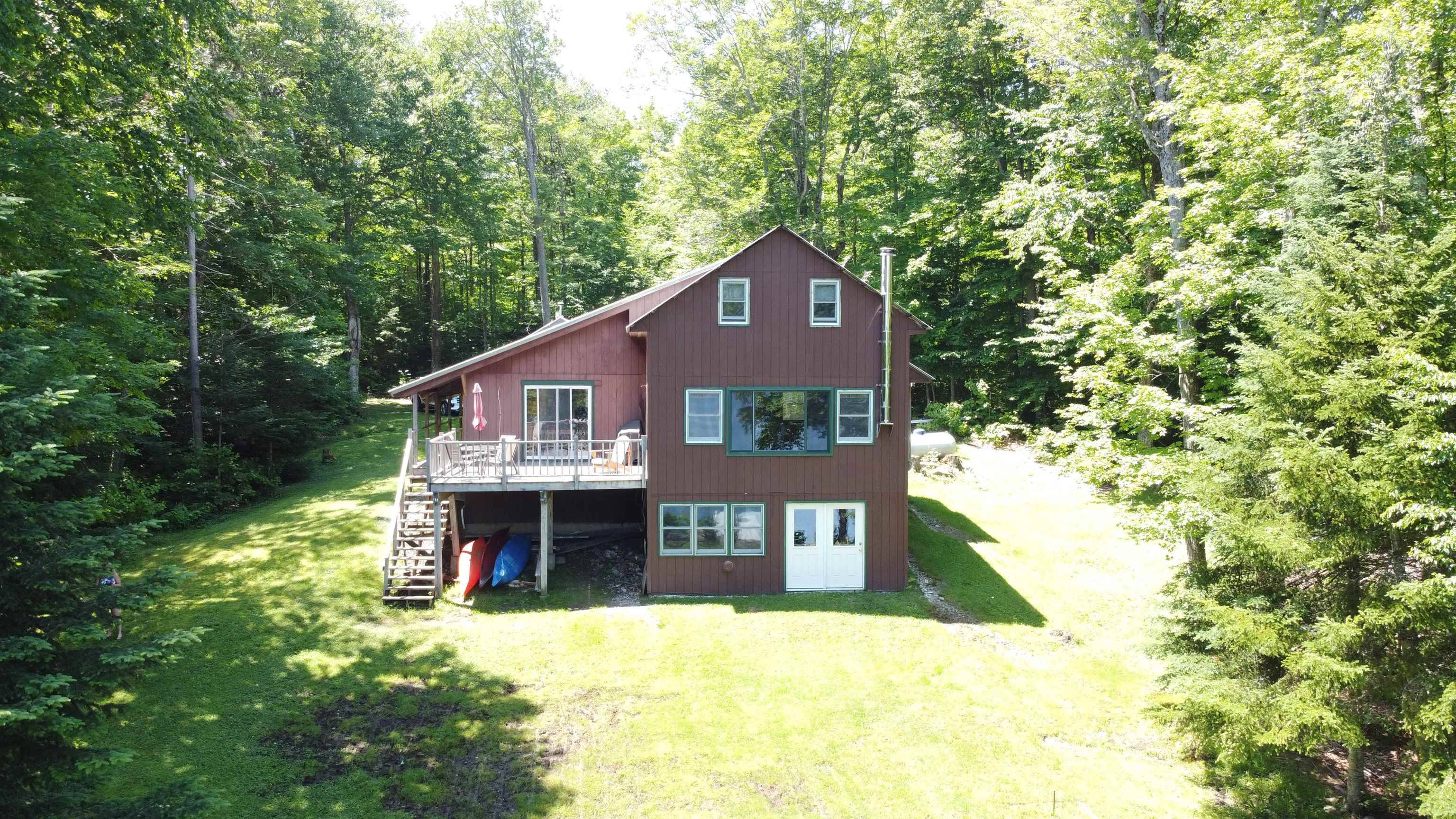 809 Jackson RD, Averill, VT 05901
