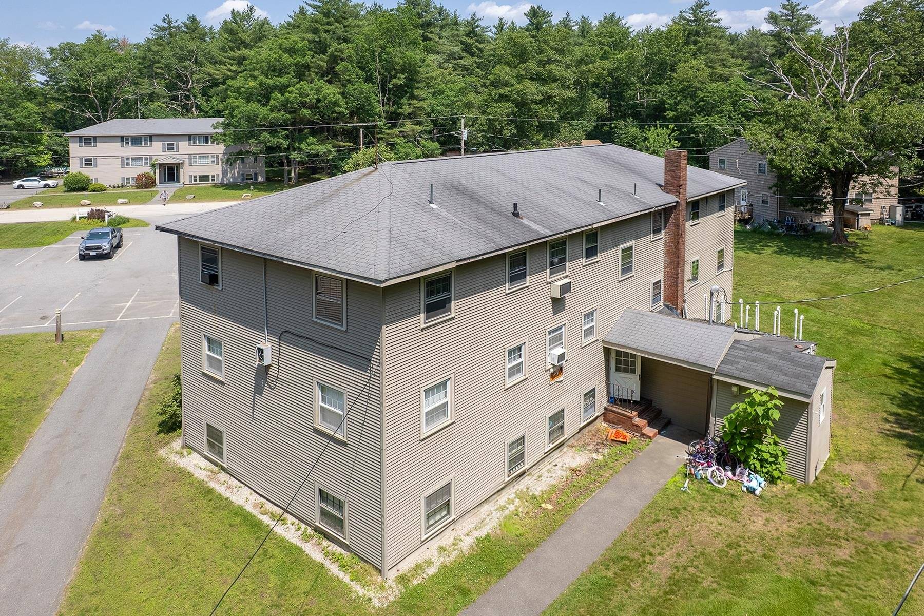 Plaistow, NH 03865,3, 4 & 5 Shady LN