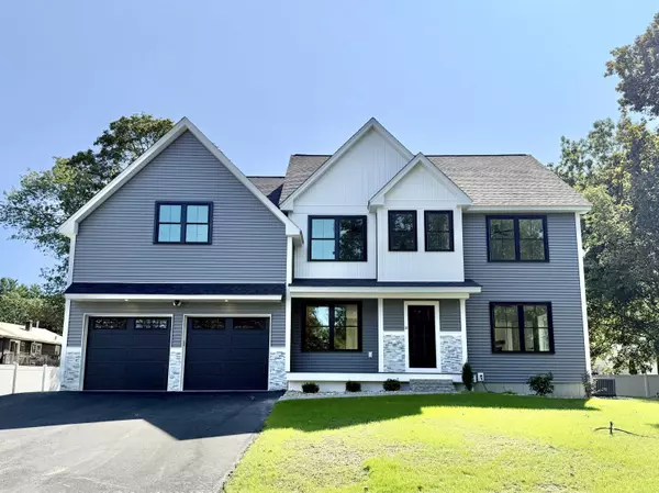 8 Senter ST, Salem, NH 03079