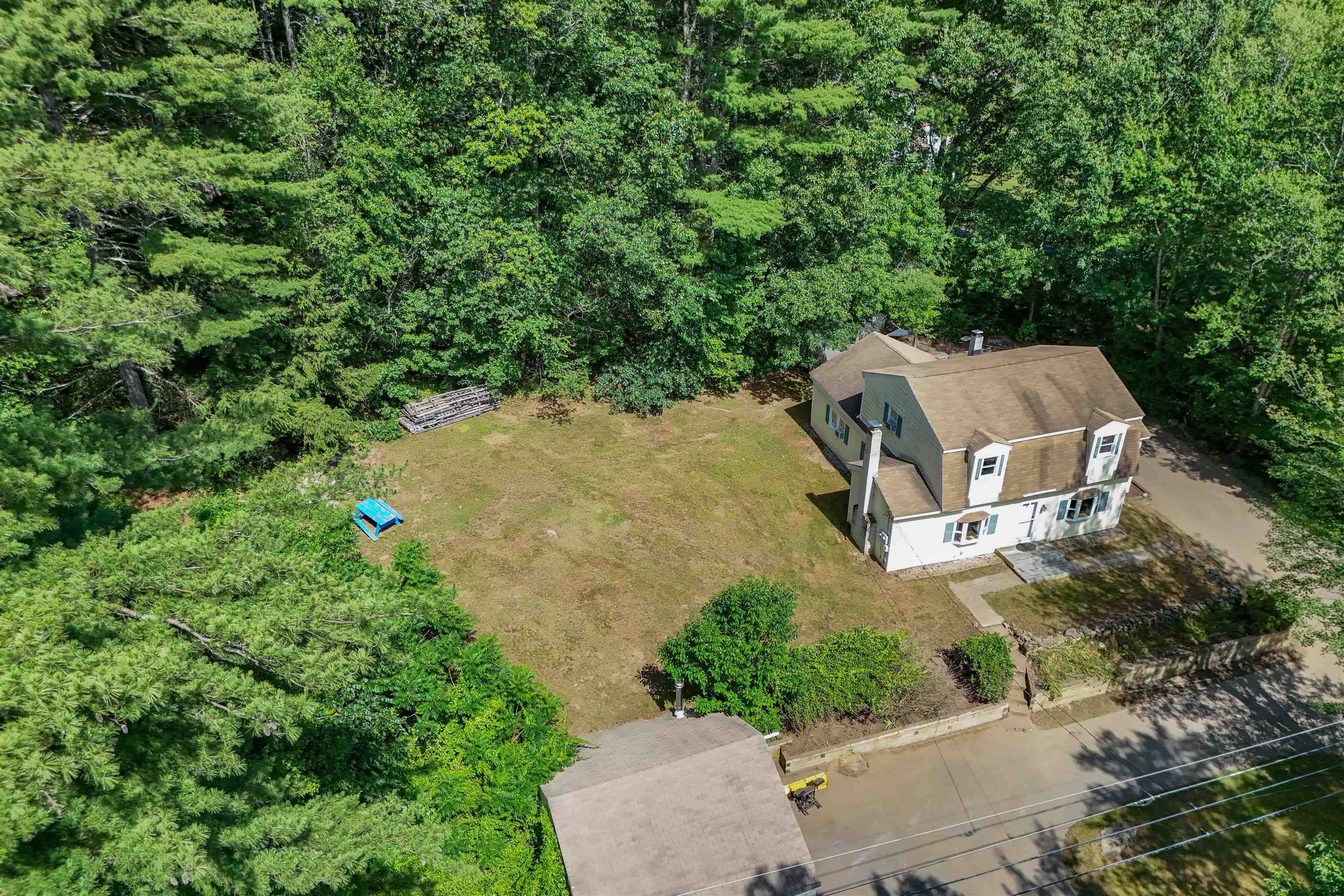 Merrimack, NH 03054,9 Seaverns Bridge RD