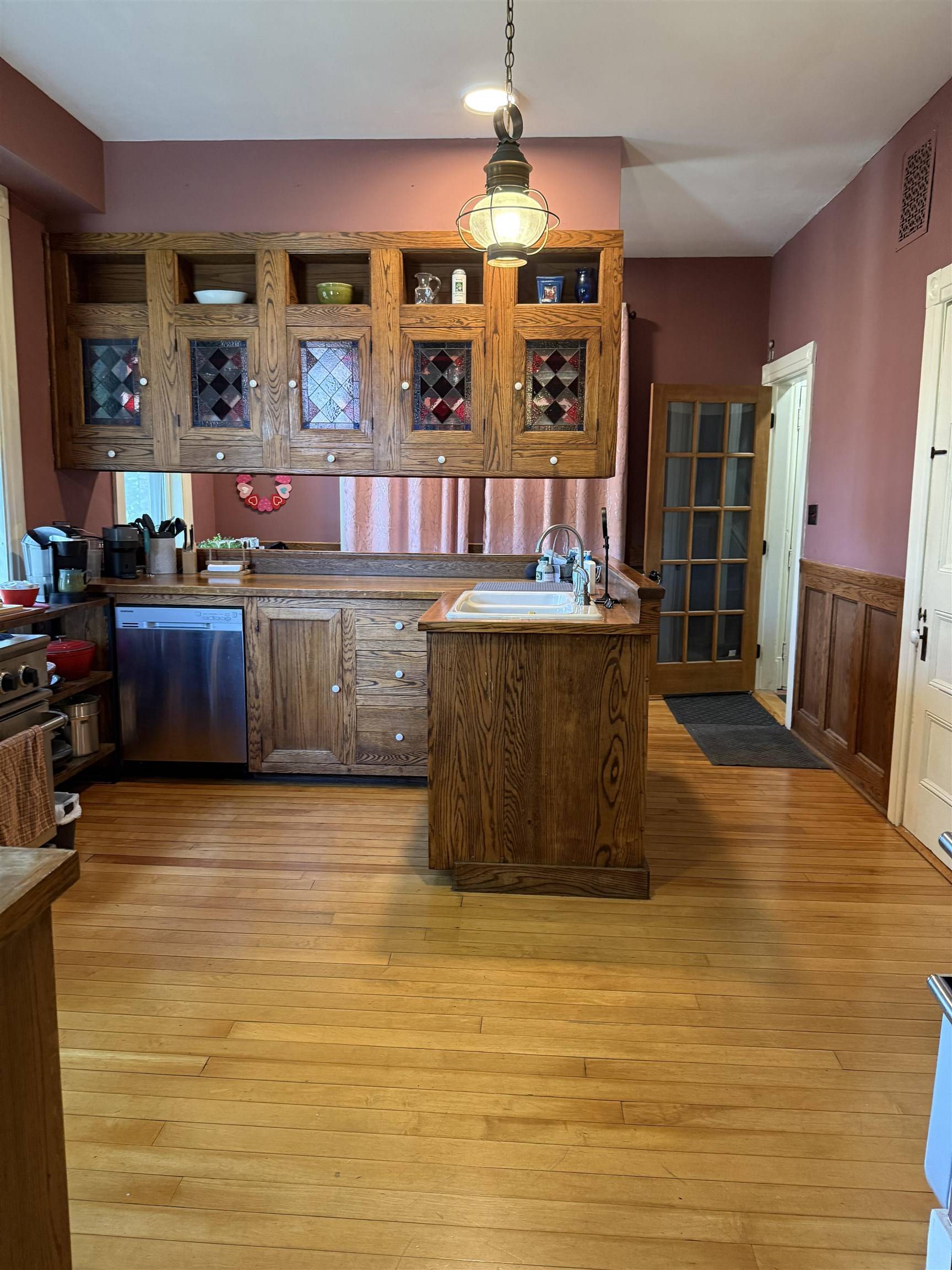 Concord, NH 03301,113 school ST #1