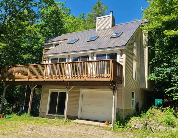 98 Crew N RD, Wakefield, NH 03872