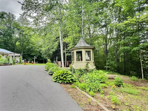 Newbury, NH 03255,20 Ramblewood PL