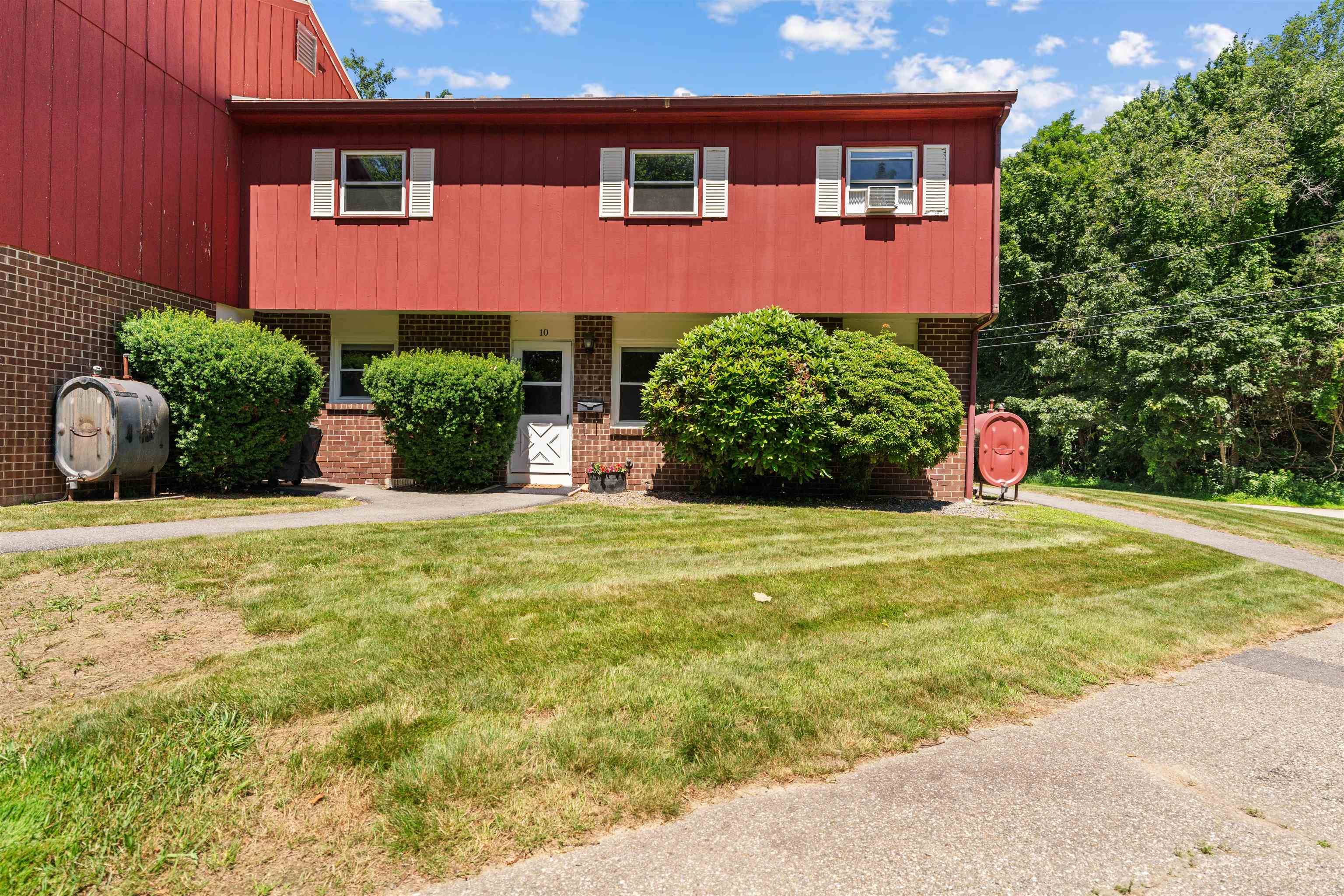 30 South ST #10, Laconia, NH 03246