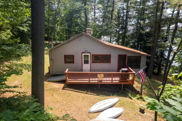 Hubbardton, VT 05732,32 Elbow RD