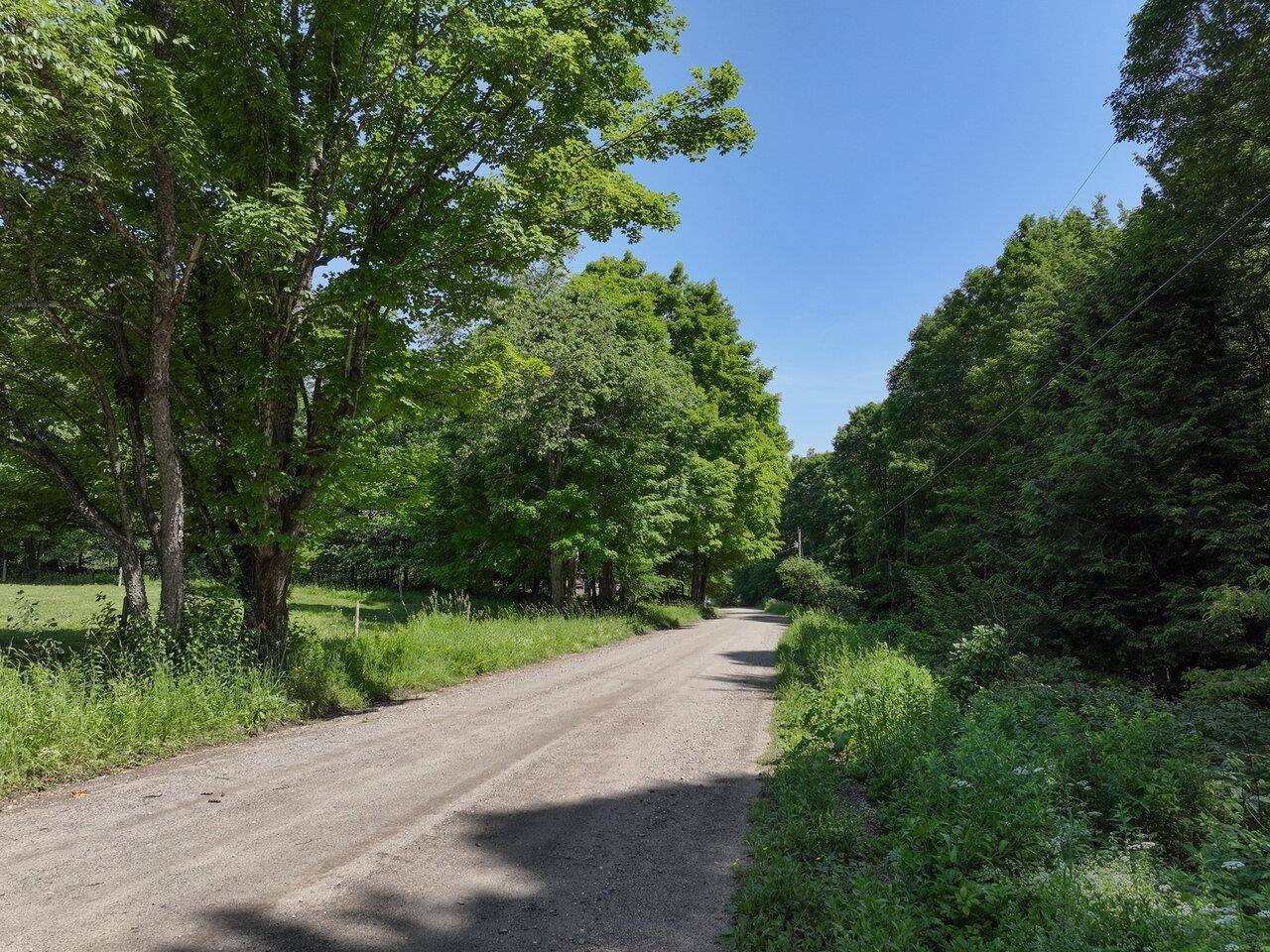 000 Maxfield RD, Waterville, VT 05492