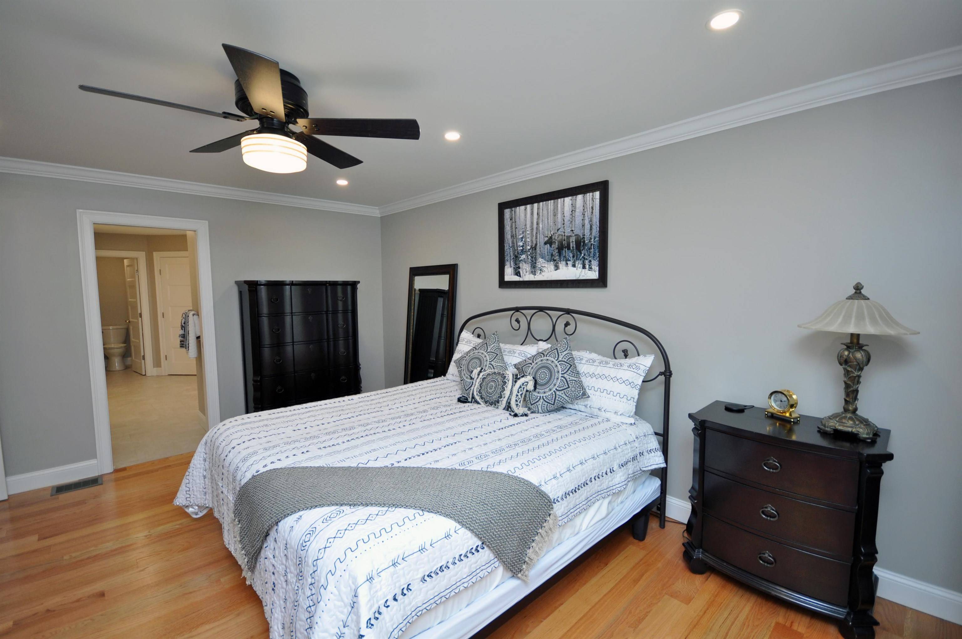 Bristol, NH 03222,216 Jenness Hill RD