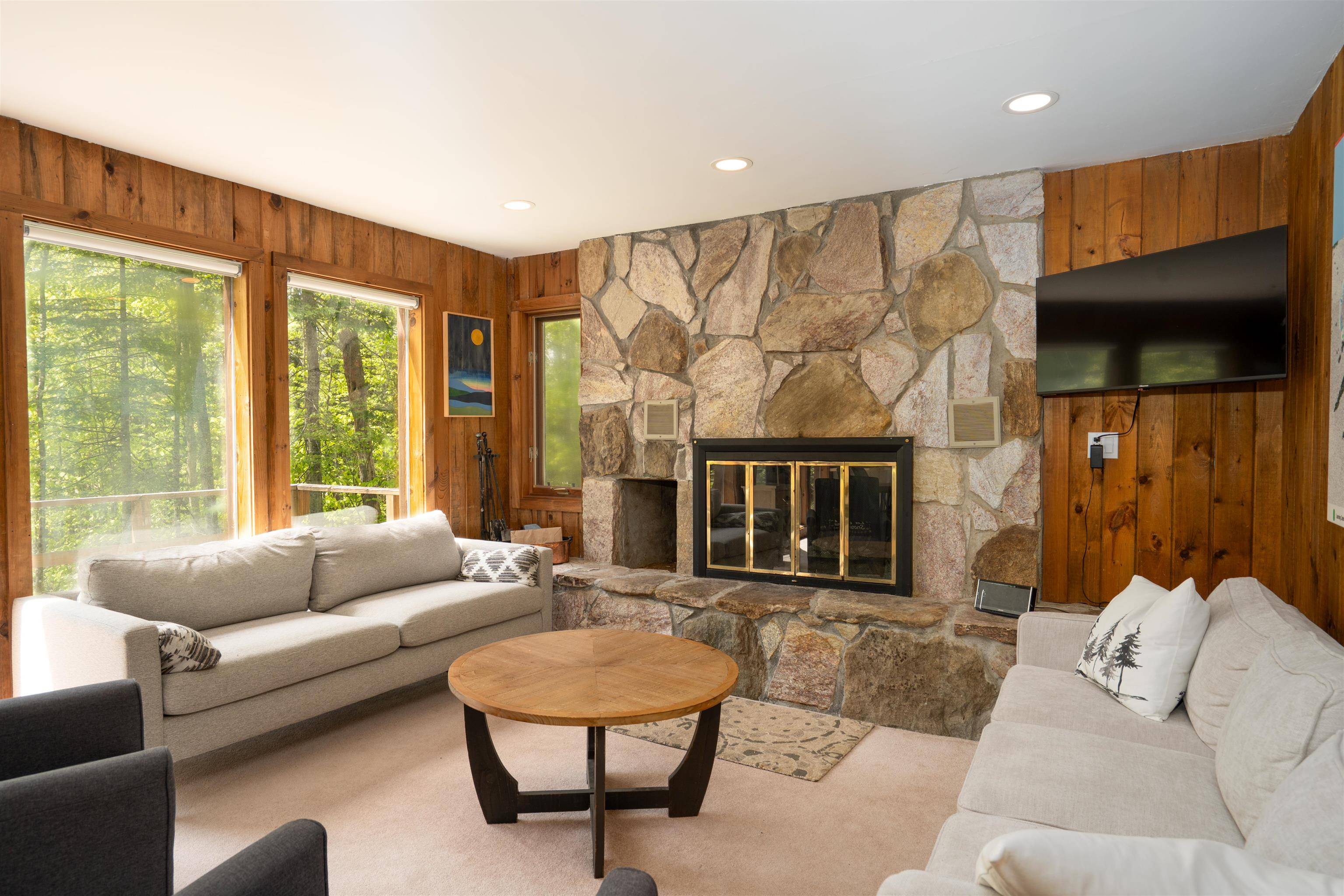 Londonderry, VT 05148,89 Birch RD #51