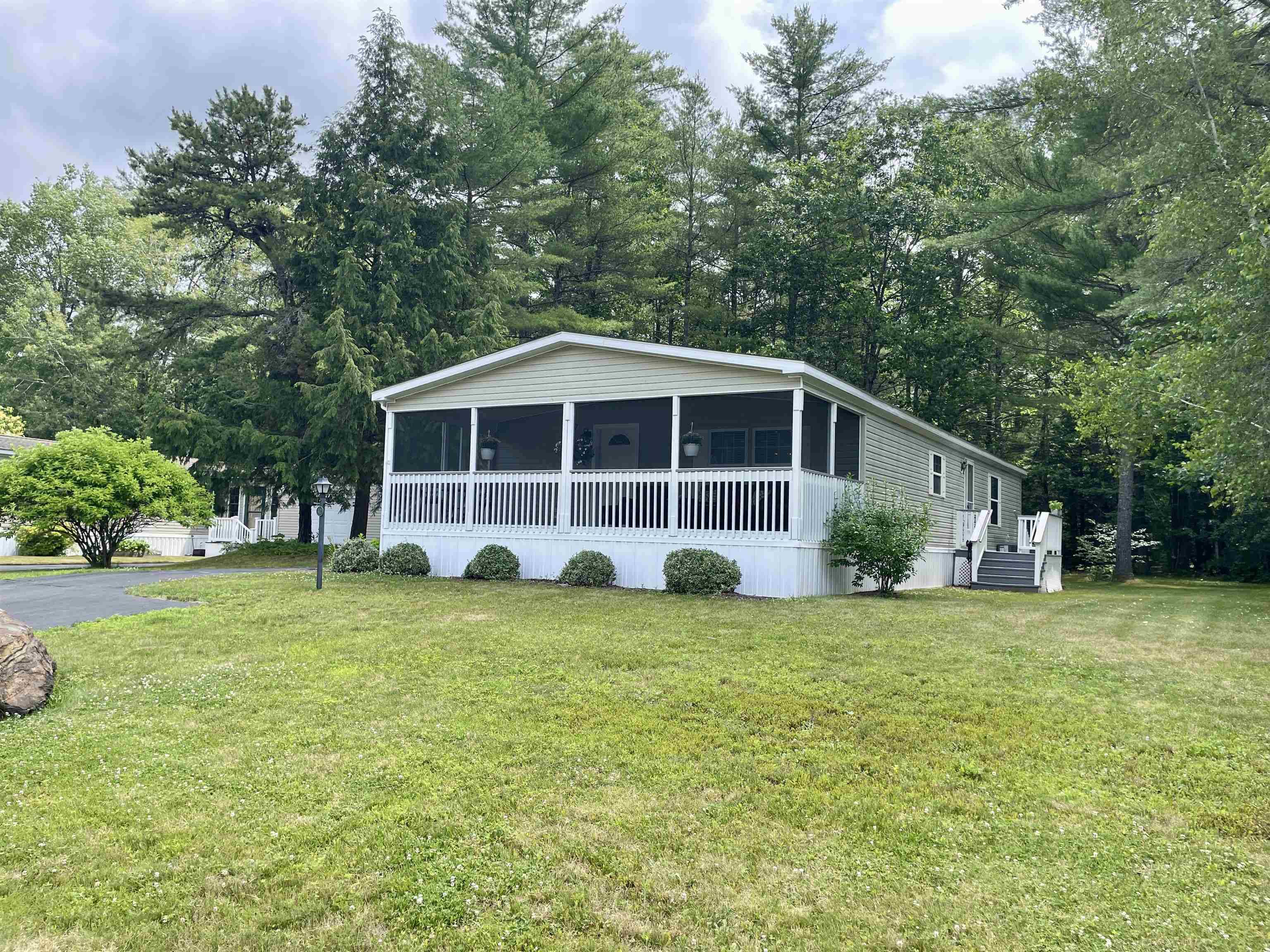 42 Temple DR, Rochester, NH 03868