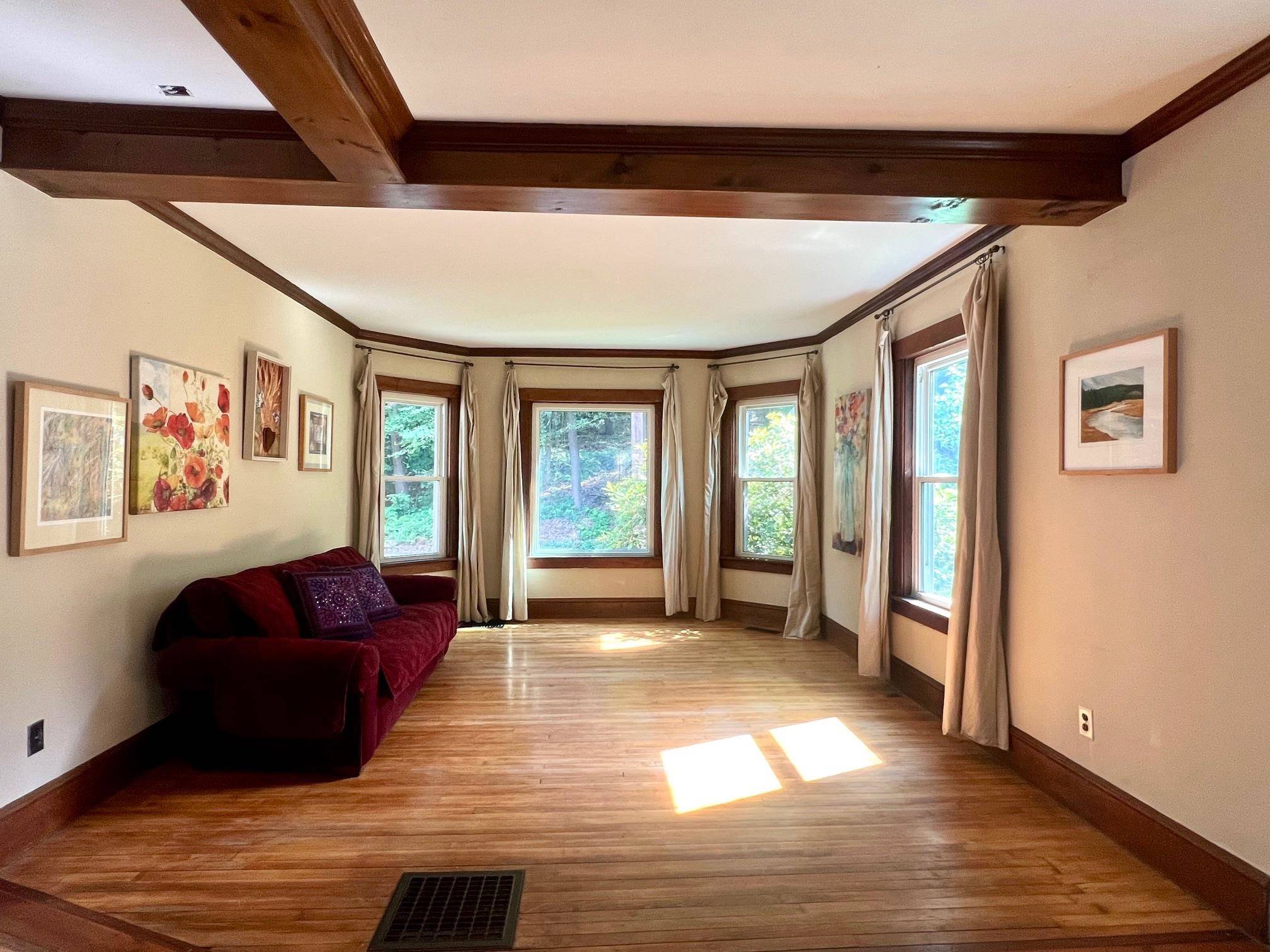 Brattleboro, VT 05301,157 Pine ST