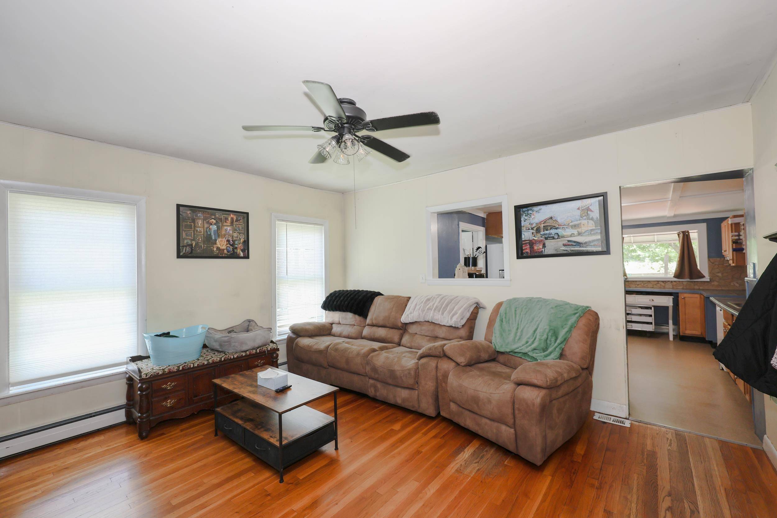 Manchester, NH 03102,67 Schiller ST