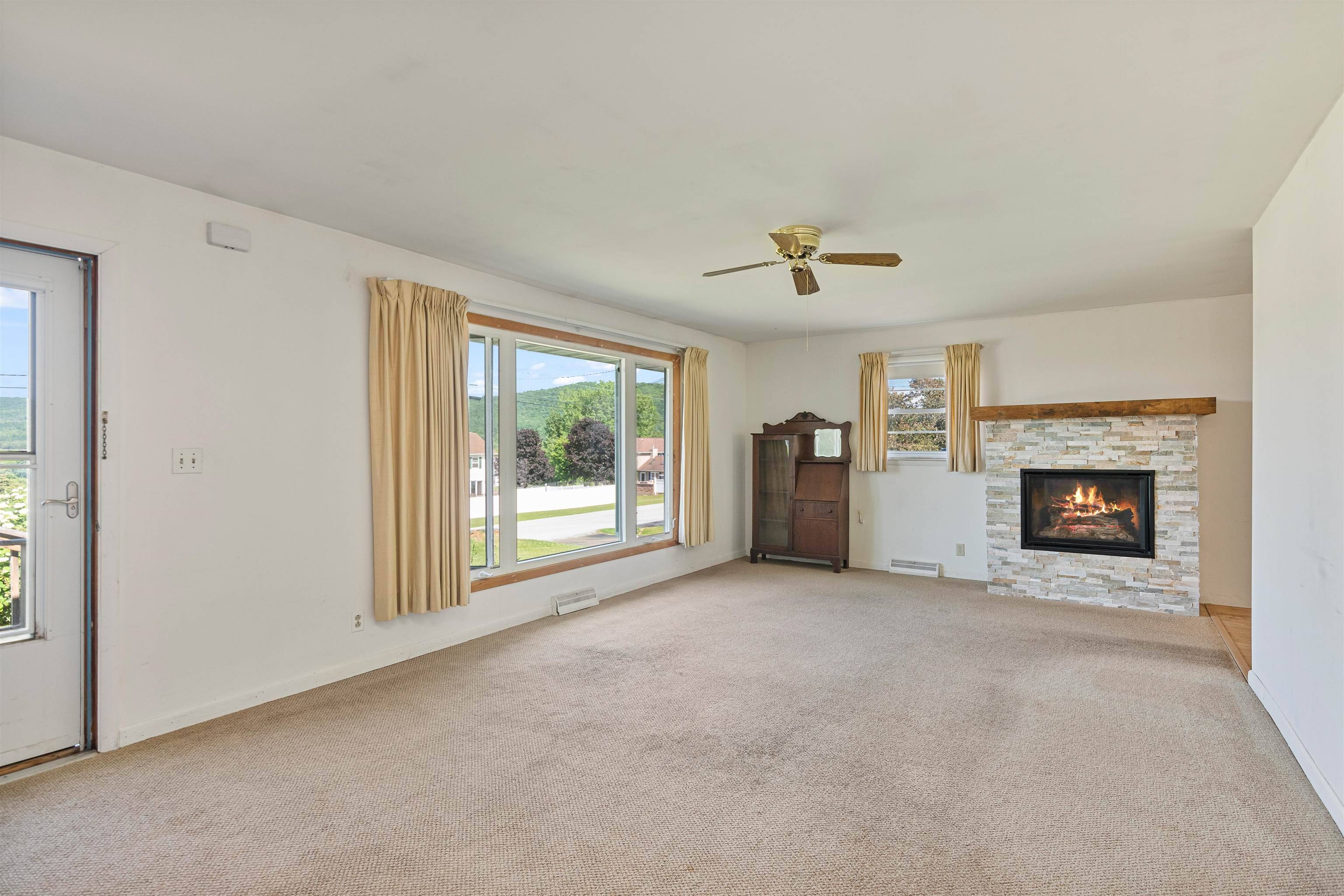 St. Albans Town, VT 05478,74 Prospect HL
