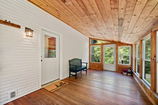 Northfield, VT 05663,1945 Loop RD