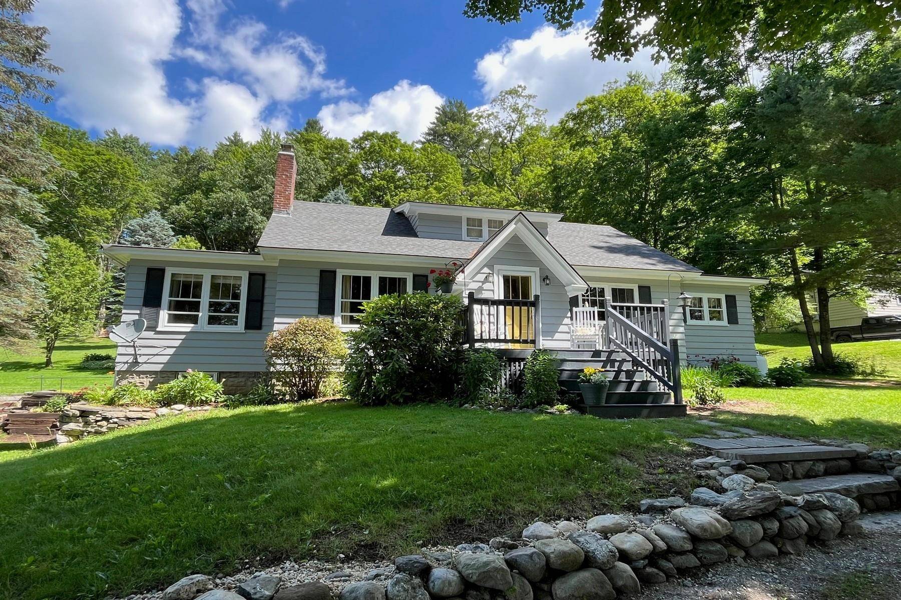 1357 Airport RD, Clarendon, VT 05759