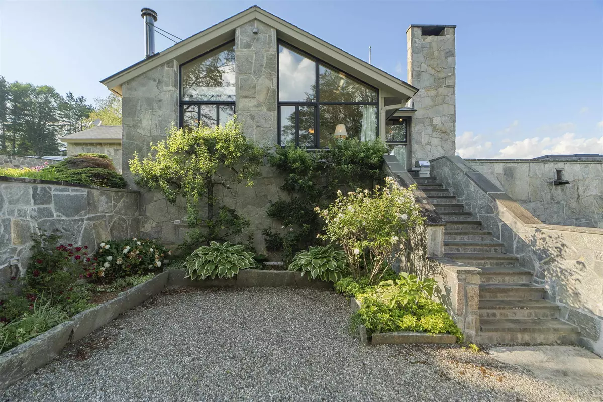 Andover, VT 05143,611 Simmons RD