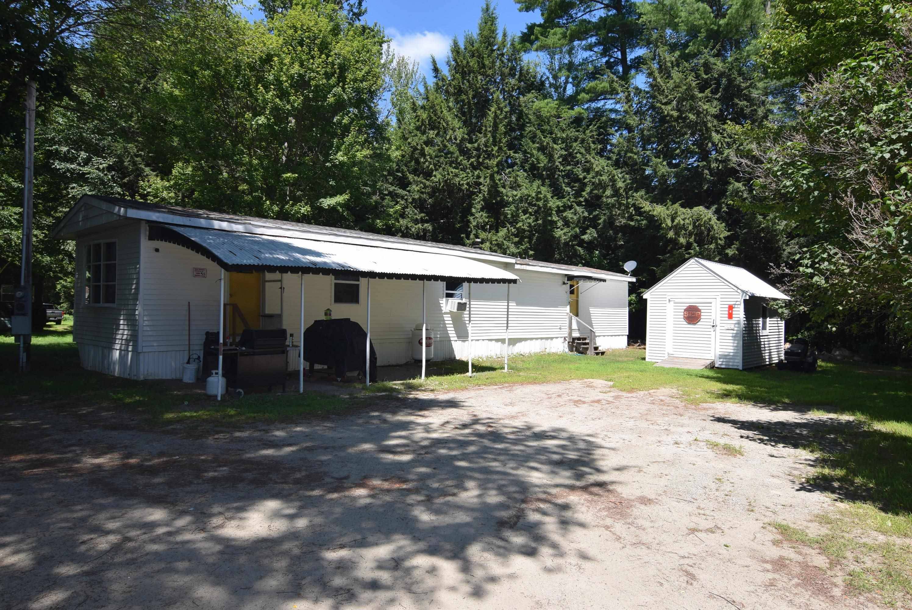 4 Turf WAY, Newport, NH 03773
