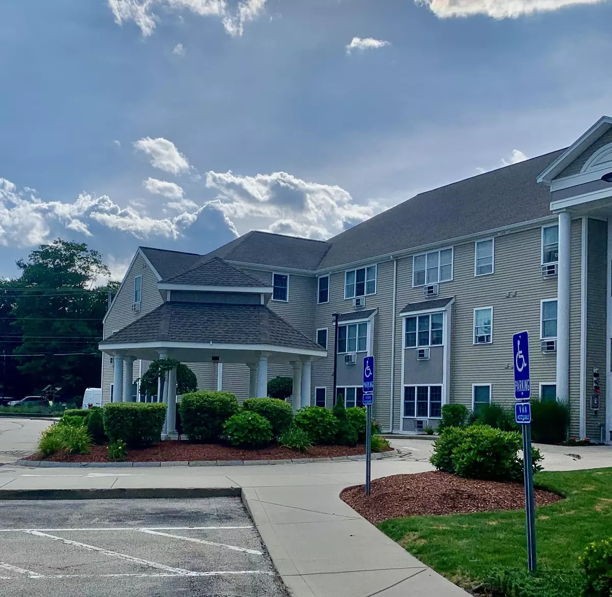 Milford, NH 03055,486 Nashua ST #110