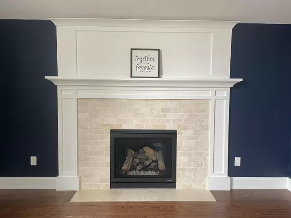 Londonderry, NH 03053,3 McEnroe DR #009/009/28