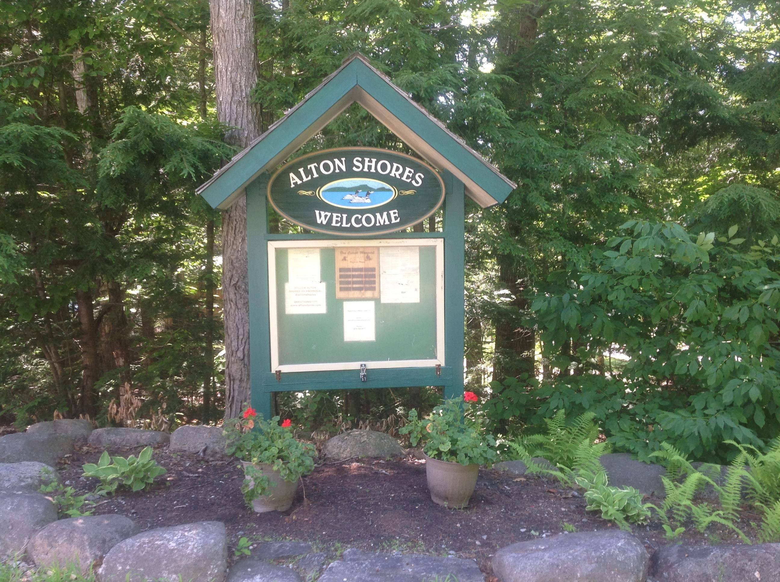 Alton, NH 03809-0,72-3 Frohock Brook RD