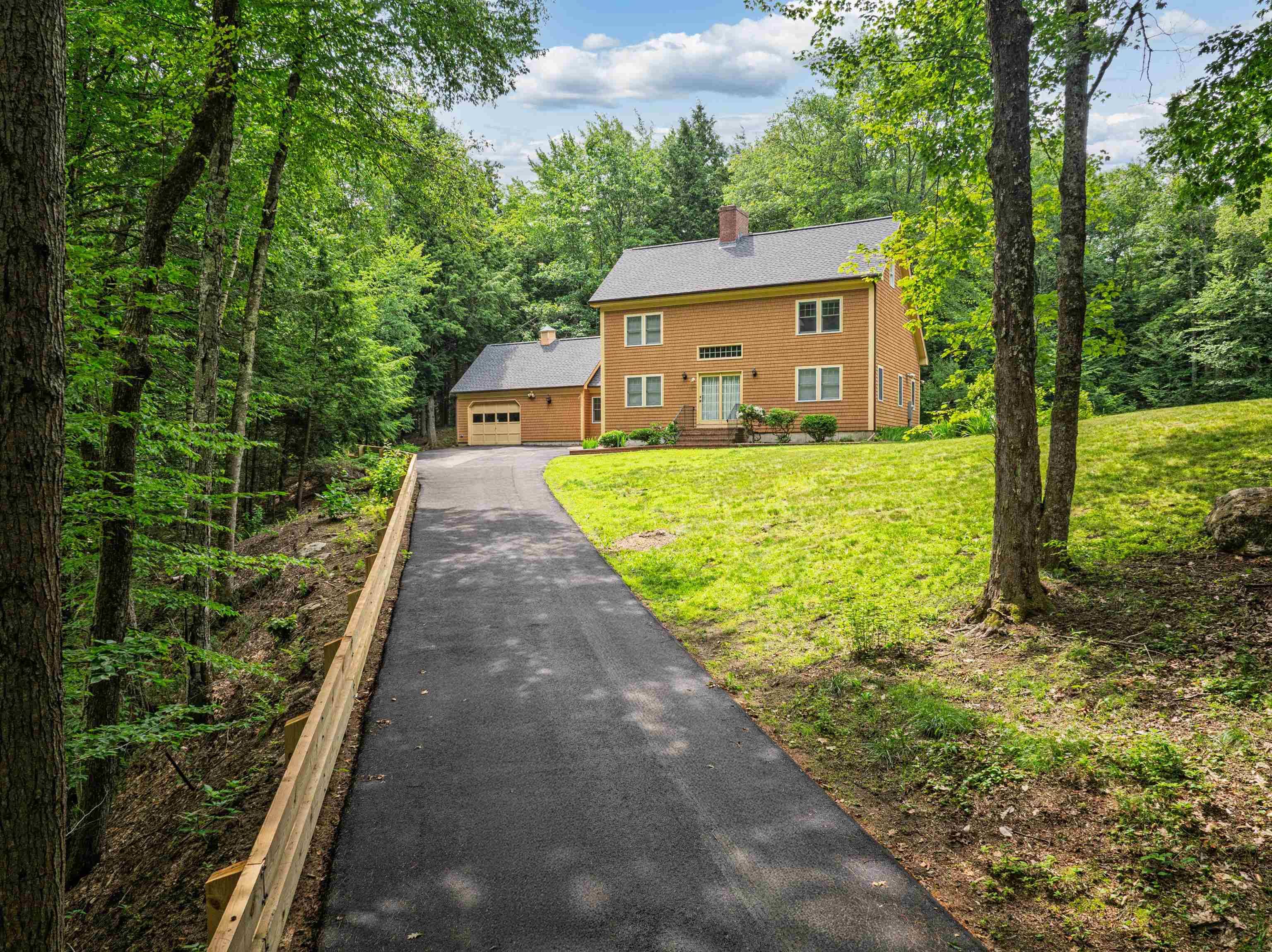 174 Reservoir RD, Farmington, NH 03835