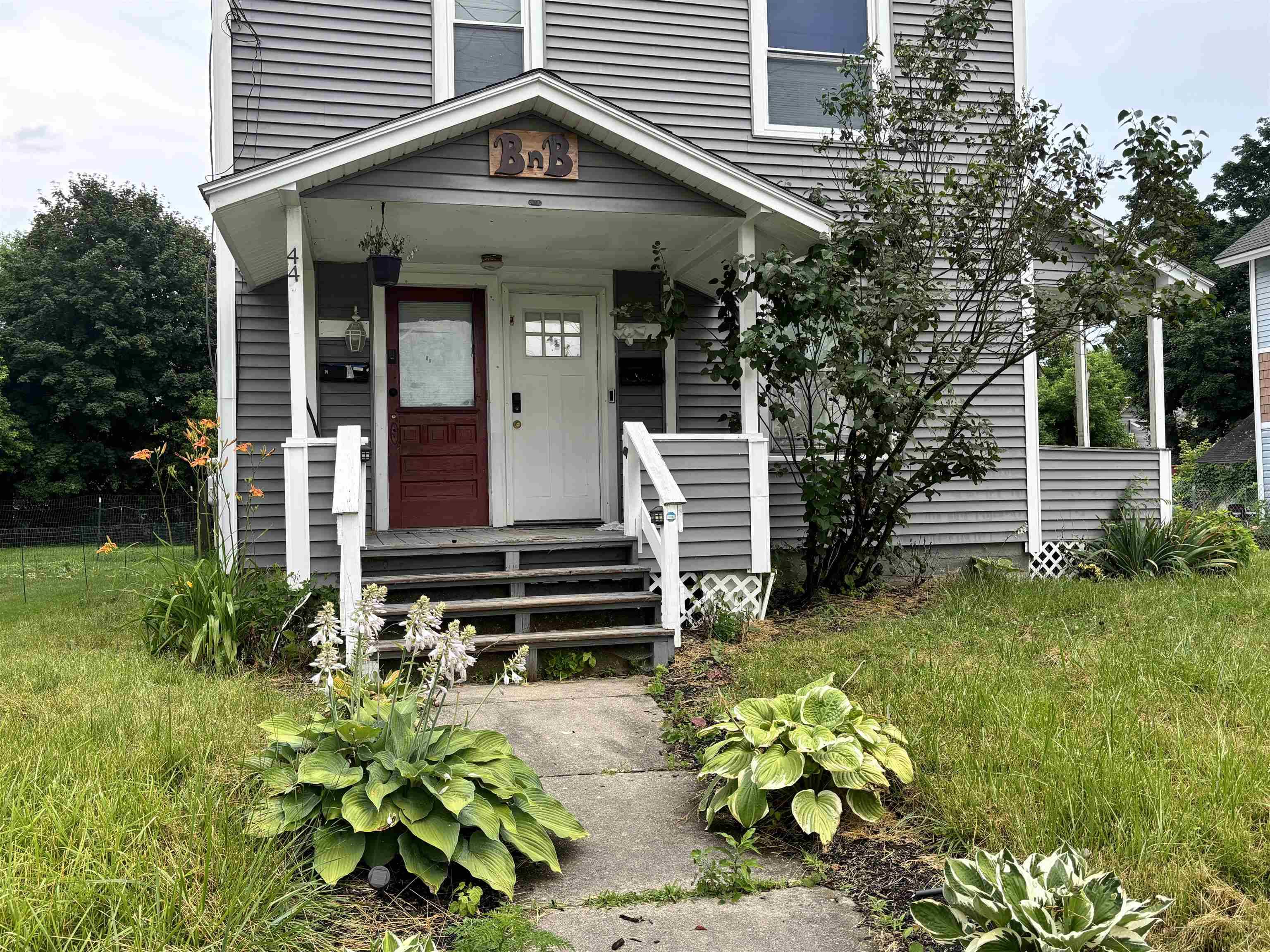 44 Cleveland AVE, Rutland City, VT 05701