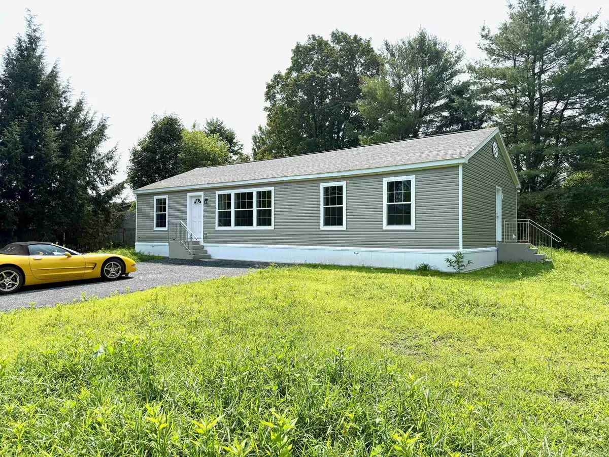 Hartland, VT 05052,6 Rockwood ST