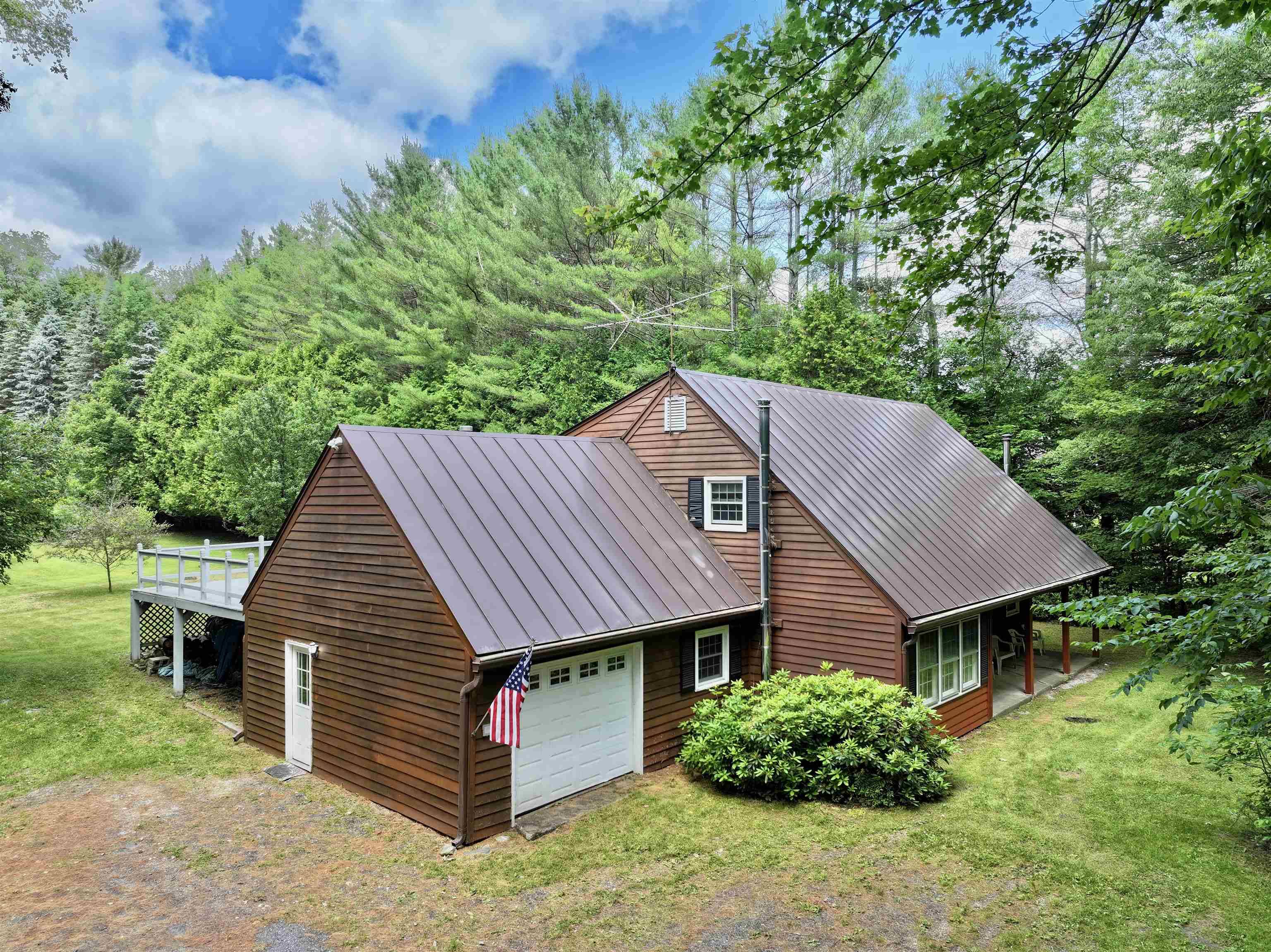 405 Powder Horn Glen RD, East Montpelier, VT 05651