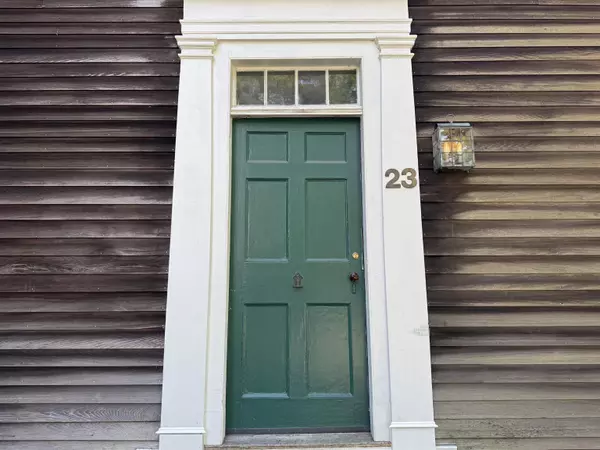 Newmarket, NH 03857,23 Exeter RD