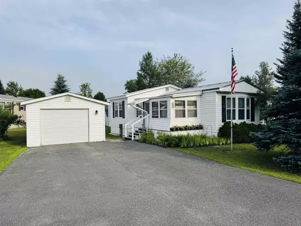 Hyde Park, VT 05655,223 Redwood DR