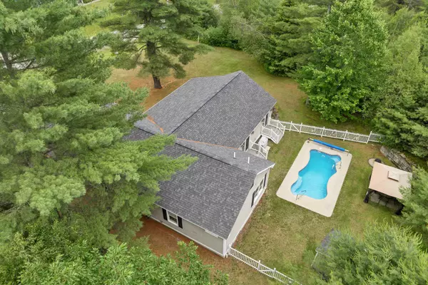 Newport, NH 03773,19 River View RD