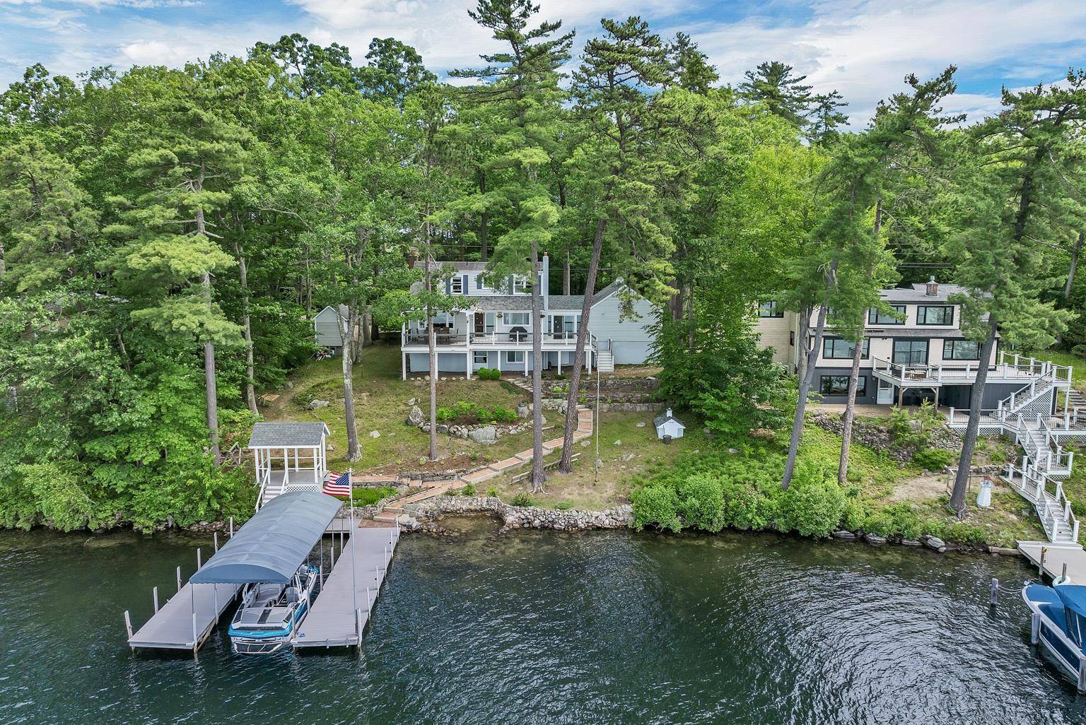 Tuftonboro, NH 03894,14 Governor Wentworth HWY