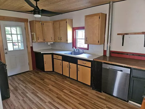 Brattleboro, VT 05301,14-16 Valley ST