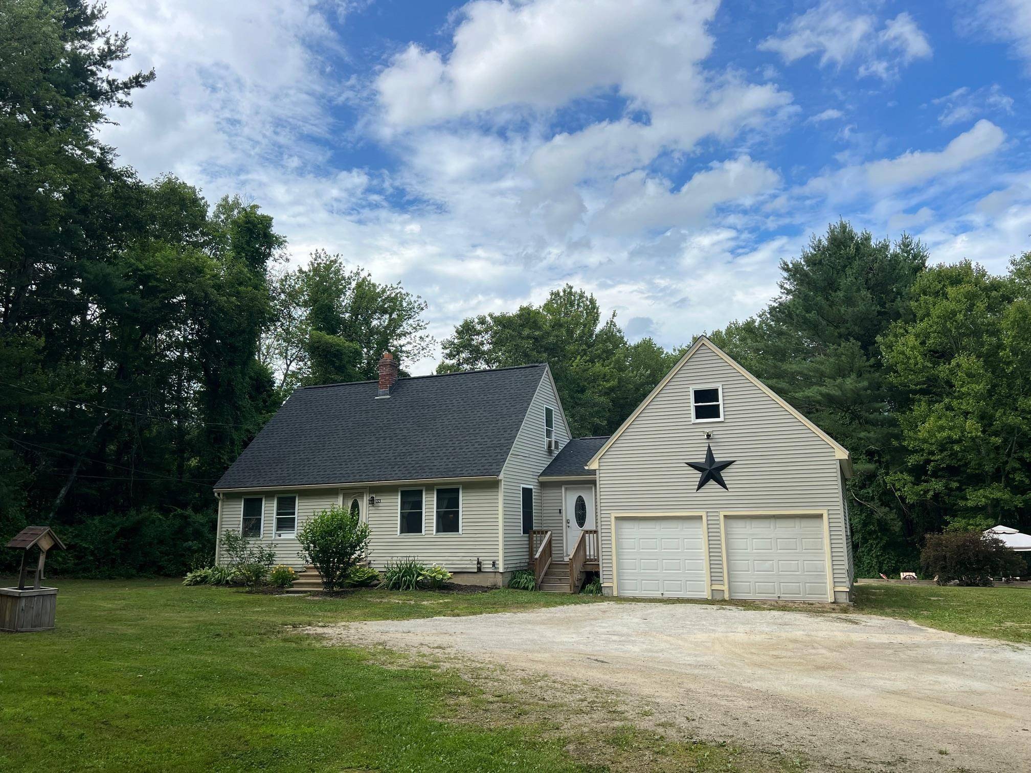 33 Gear RD, Rochester, NH 03839