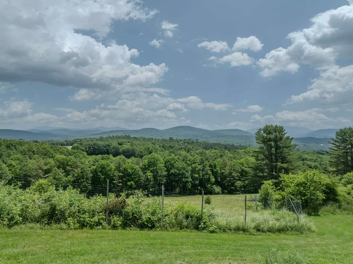 Bath, NH 03740,225 Pettyboro RD