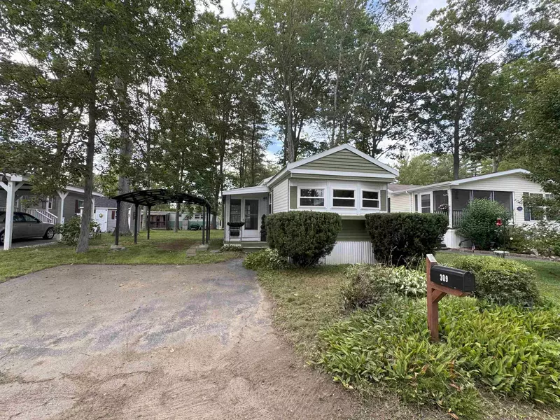 309 Friar Tuck DR, Exeter, NH 03833
