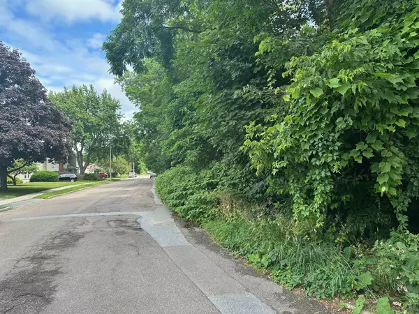 Burlington, VT 05408,451 Ethan Allen Pkwy