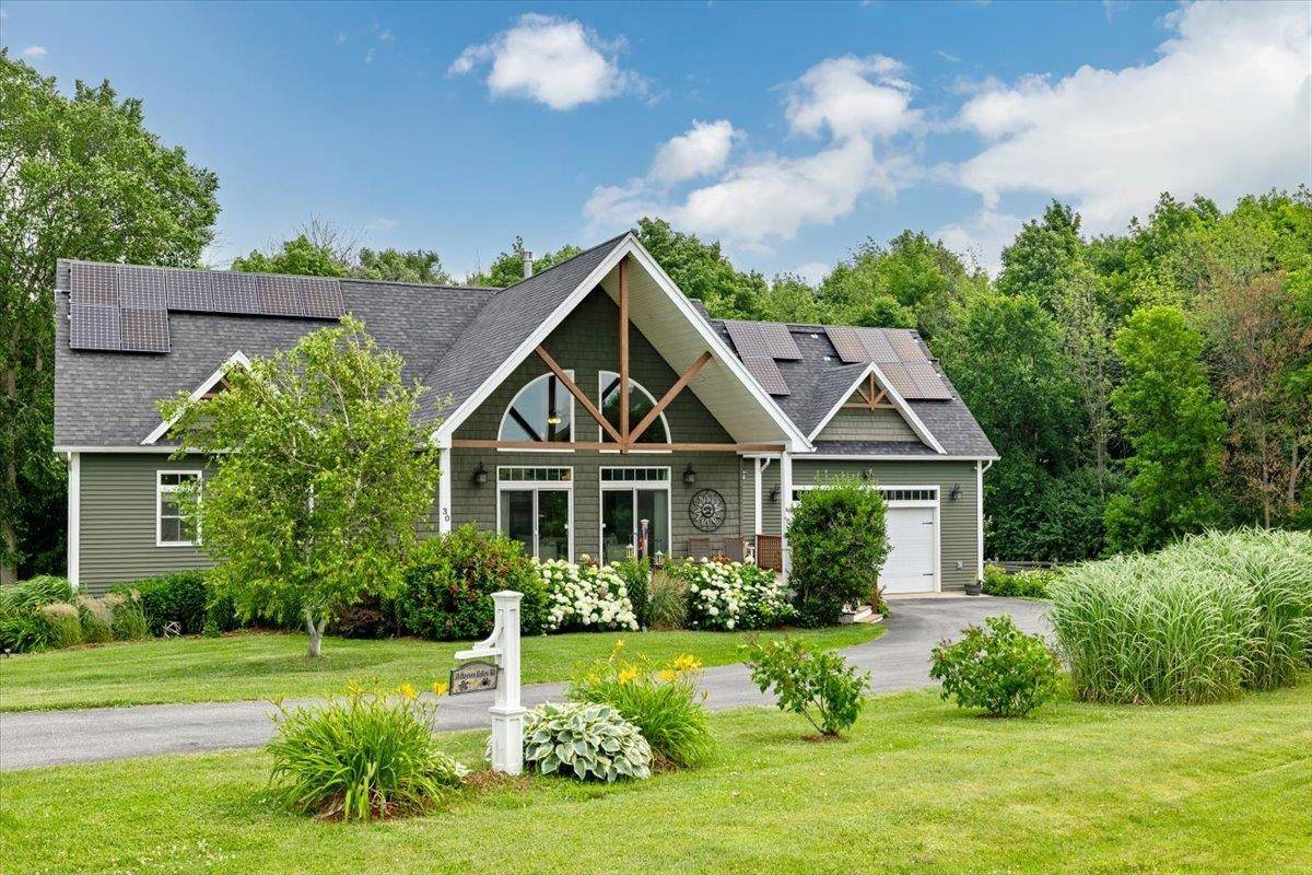 30 Haycorn Hollow RD, South Hero, VT 05486