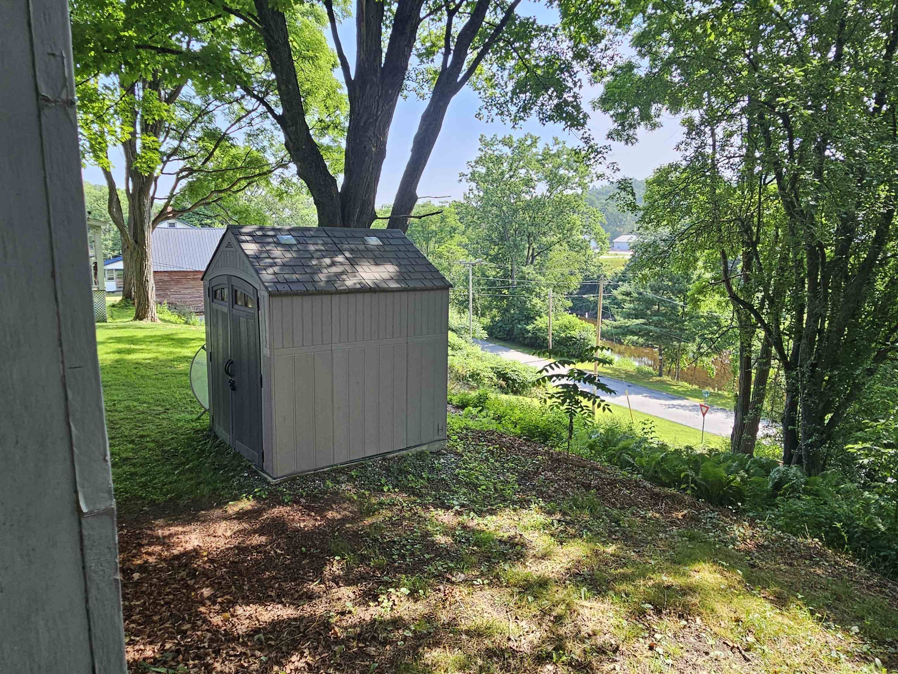 Lisbon, NH 03585,71 Riverside AVE