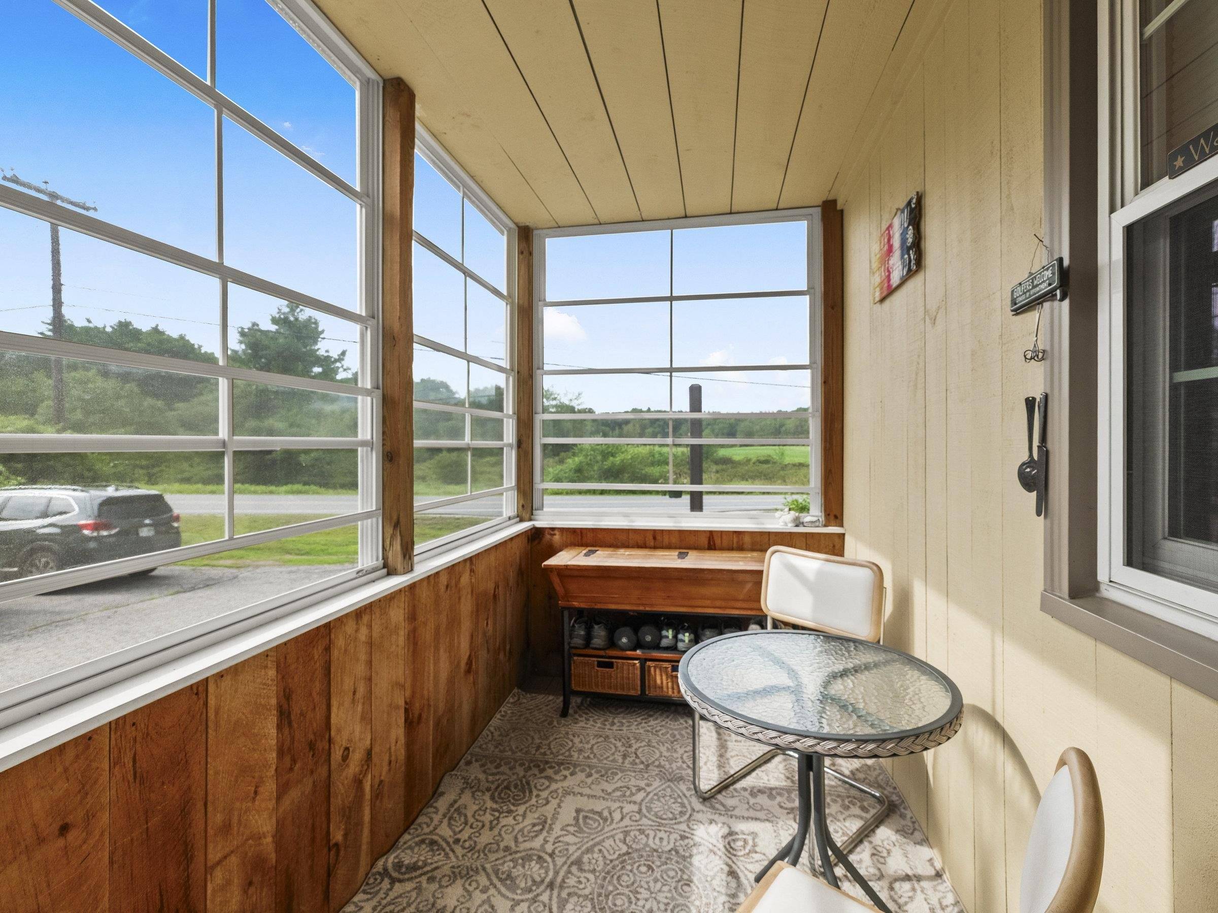 Milford, NH 03055,439 N River RD #1