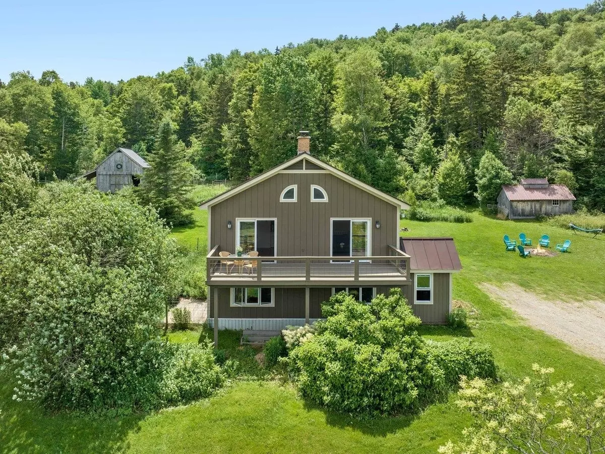 Roxbury, VT 05669,305 Drown RD